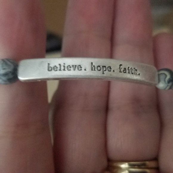 bracelet - Picture 2 of 2